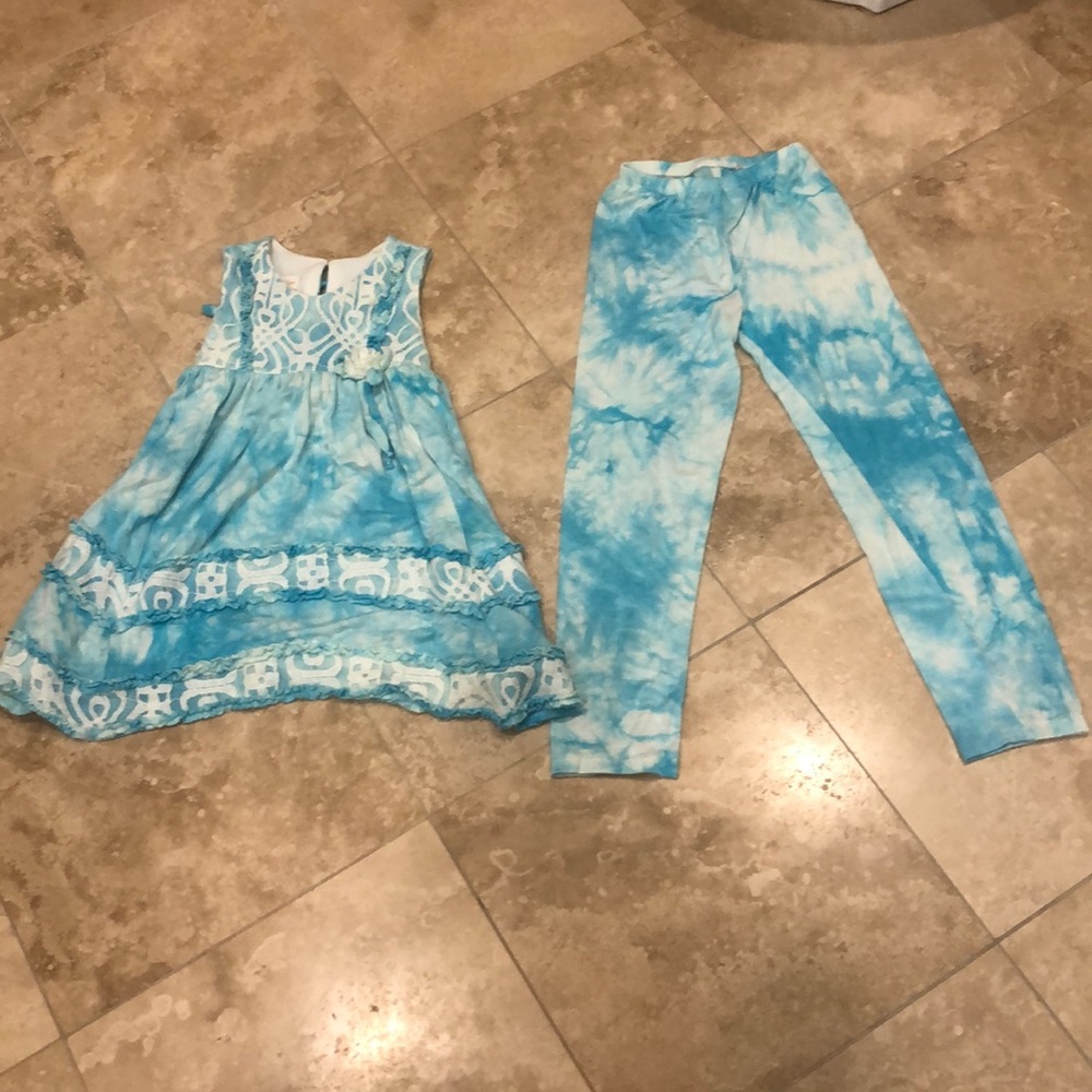 Girls 2 piece set size 6